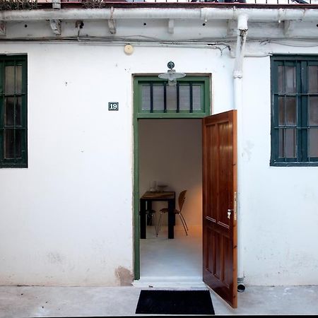 Casita Artista En Bello Edificio Barrio Ruzafa Valencia Exterior photo